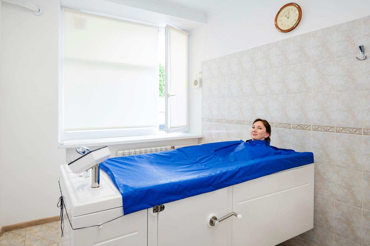 Ванна пароуглекислая "Окервиль"