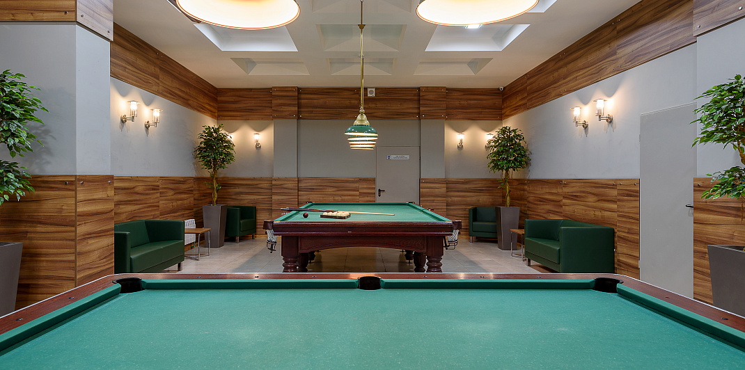 Игровая комната. Бильярд.